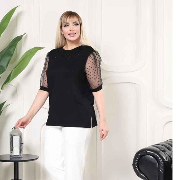 Immagine di CUVY GIRL TOP FLORAL EMBROIDERY